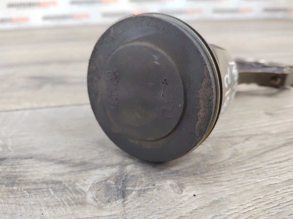 Шатун двигателя, 2500 рублей, Москва