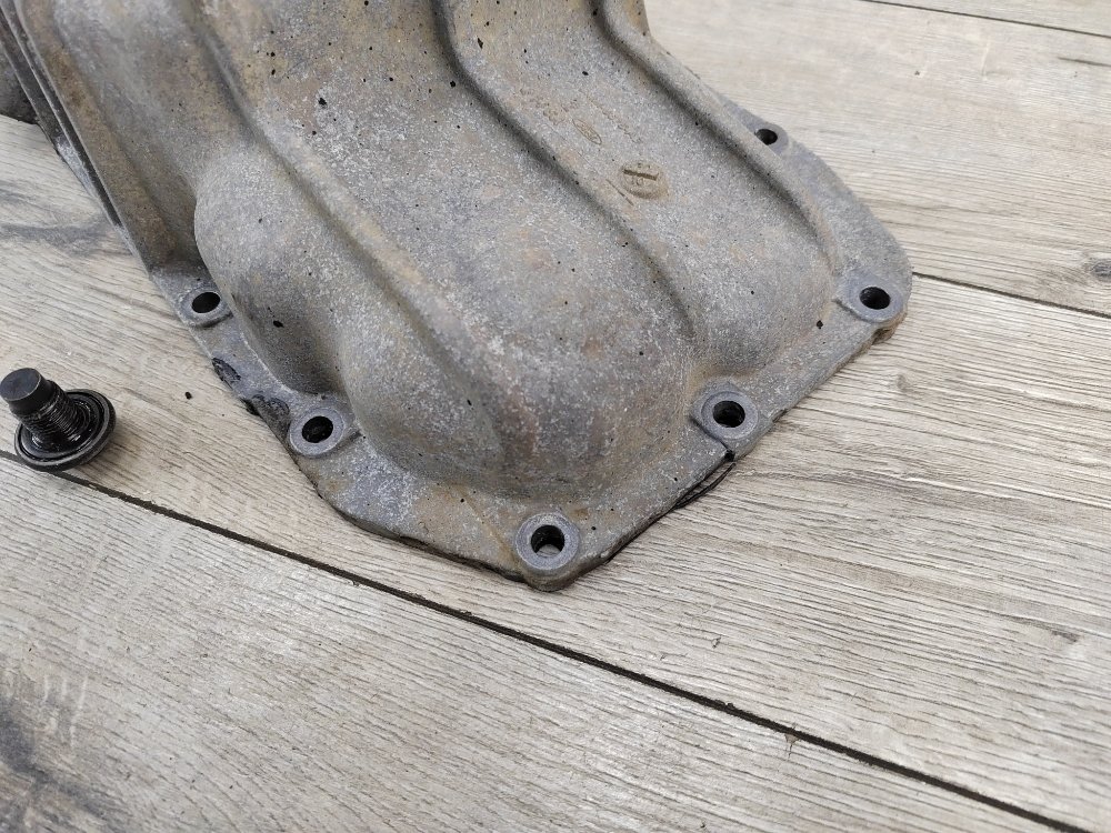 Поддон двигателя, 2500 рублей, Москва