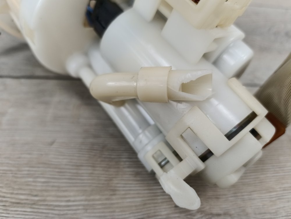 Бензонасос, 2000 рублей, Москва