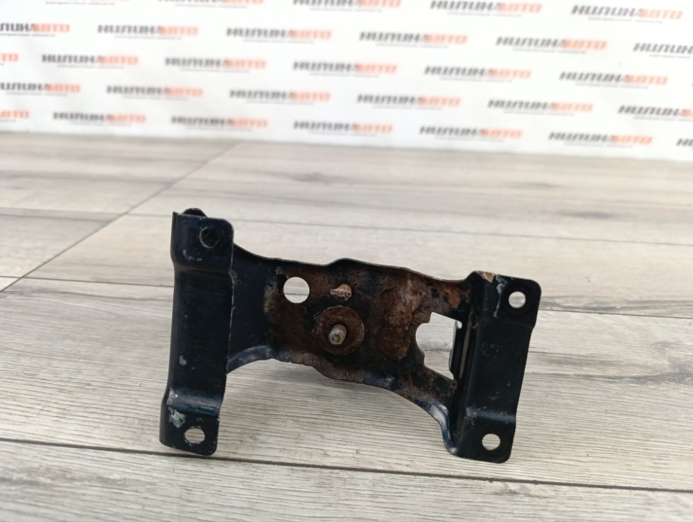 Петля замка капота, 500 рублей, Москва