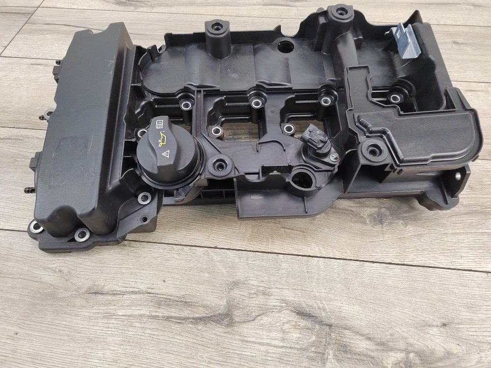 Крышка клапанная, 5000 рублей, Москва