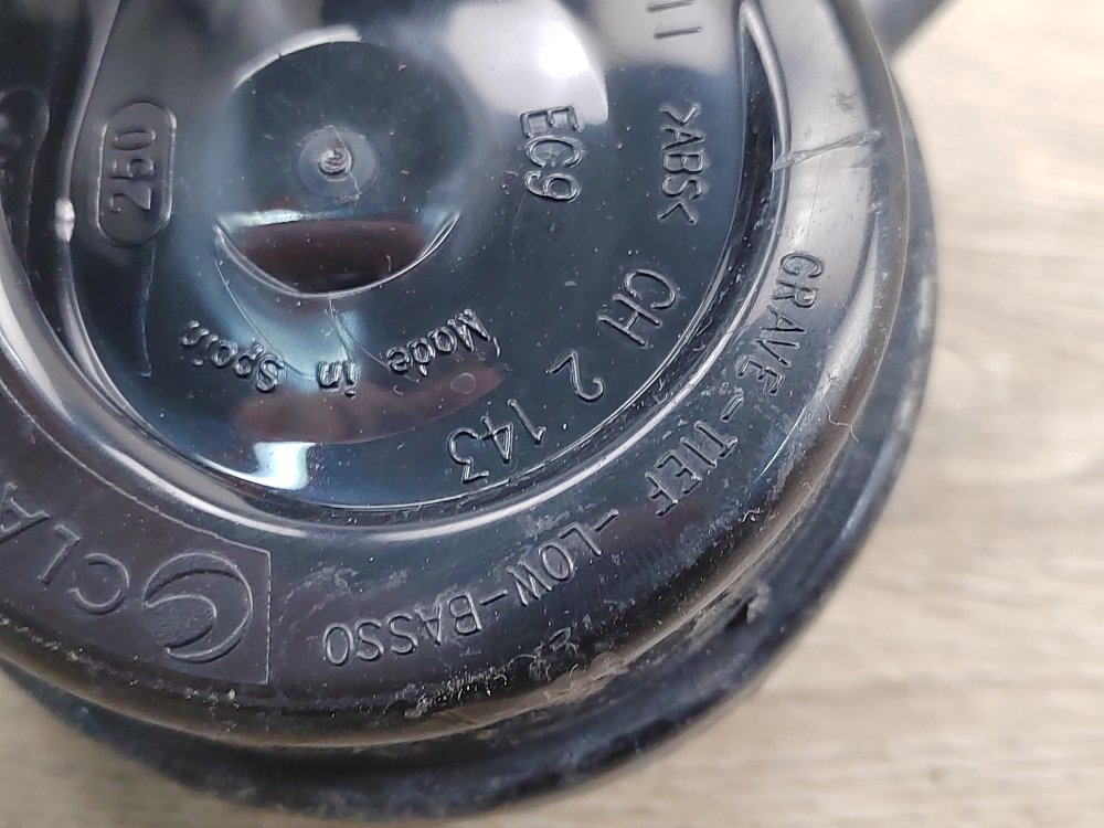 Звуковой сигнал, 3000 рублей, Москва