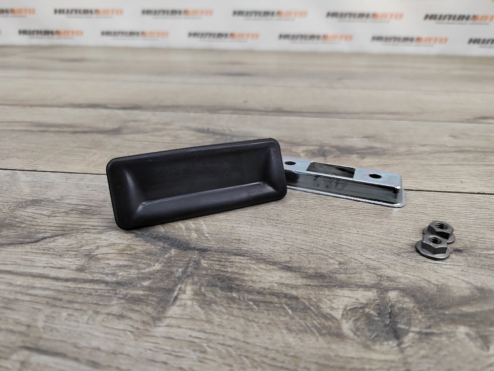 Кнопка открывания багажника, 2400 рублей, Москва