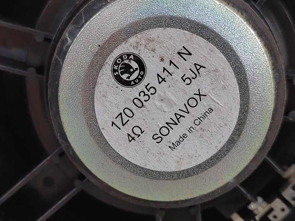 Динамик, 2000 рублей, Москва