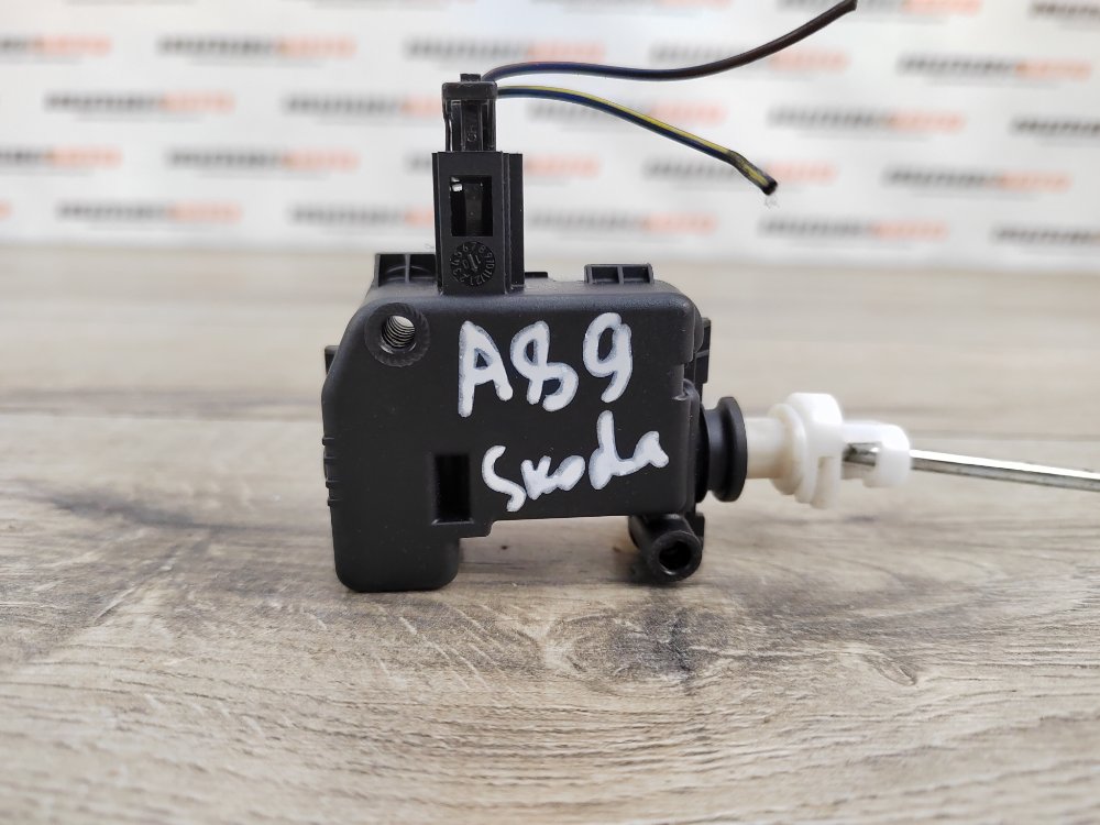 Активатор лючка бензобака, 1000 рублей, Москва