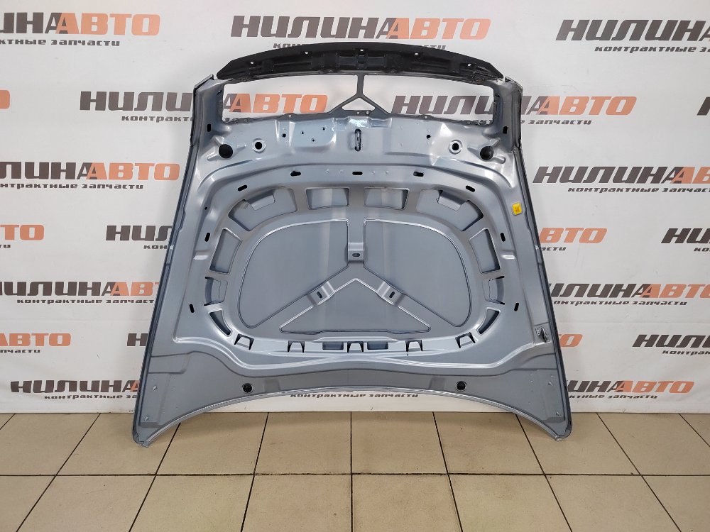 Капот, 18000 рублей, Москва