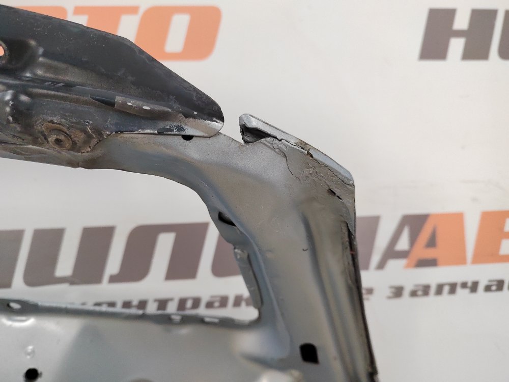 Капот, 18000 рублей, Москва