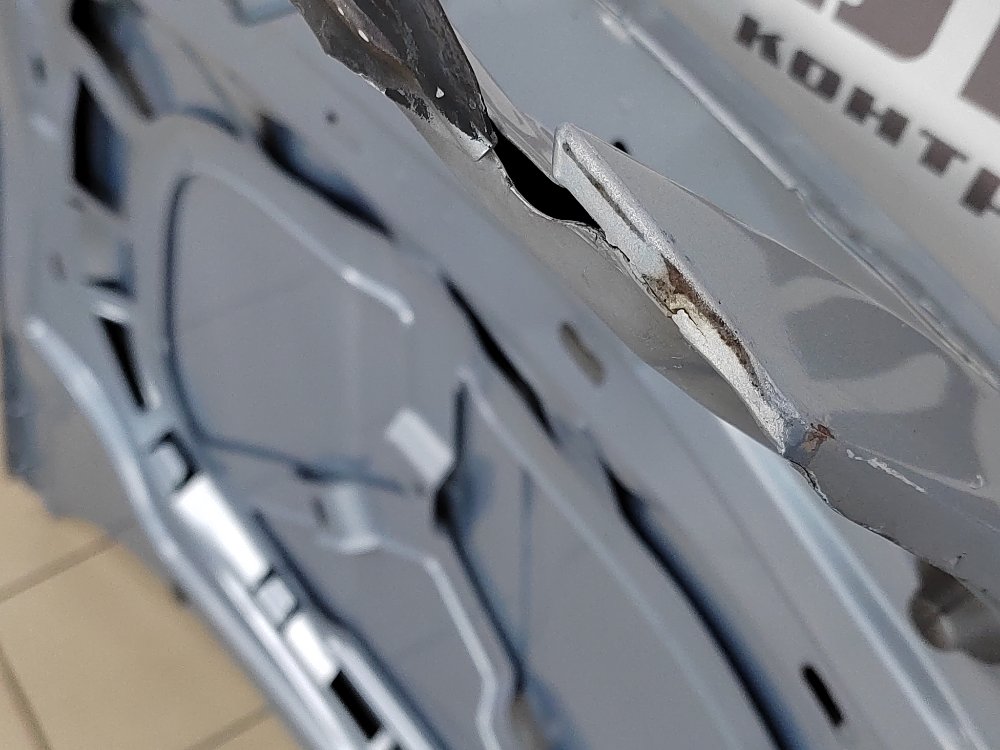 Капот, 18000 рублей, Москва