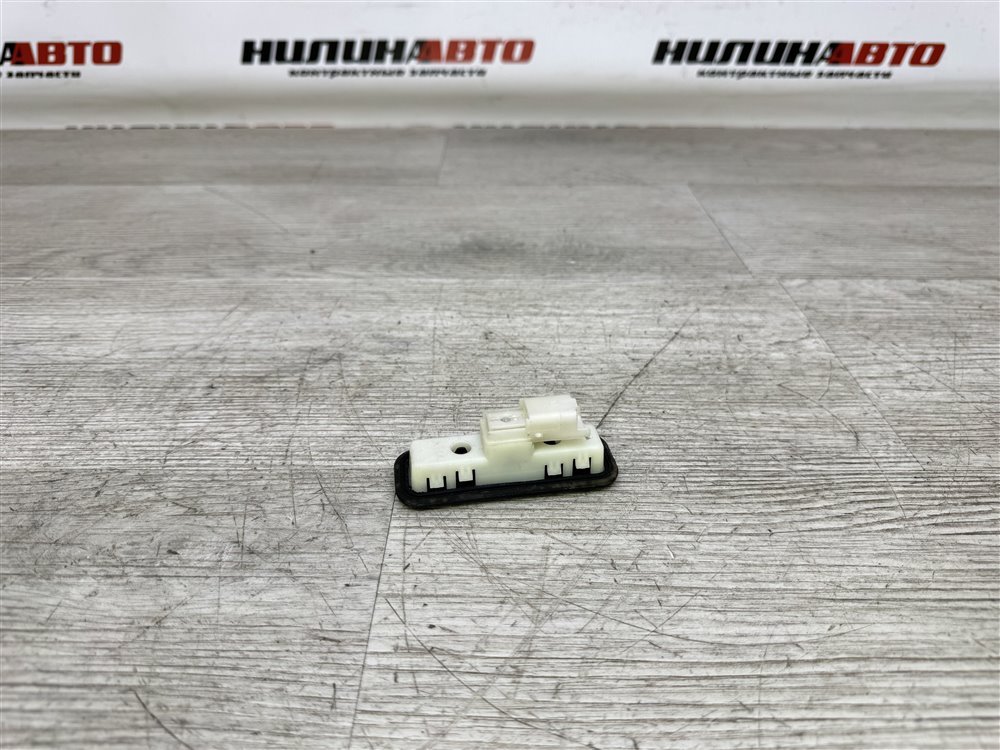 Кнопка открывания багажника, 1100 рублей, Севастополь