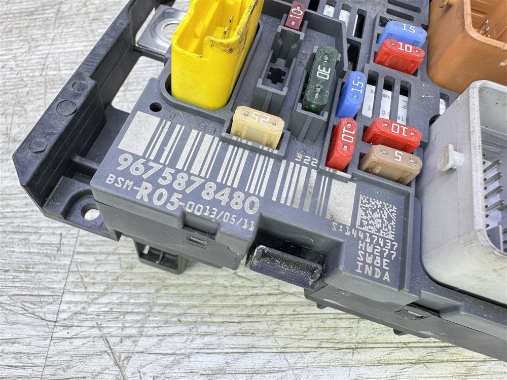 Блок предохранителей под капот, 16000 рублей, Севастополь