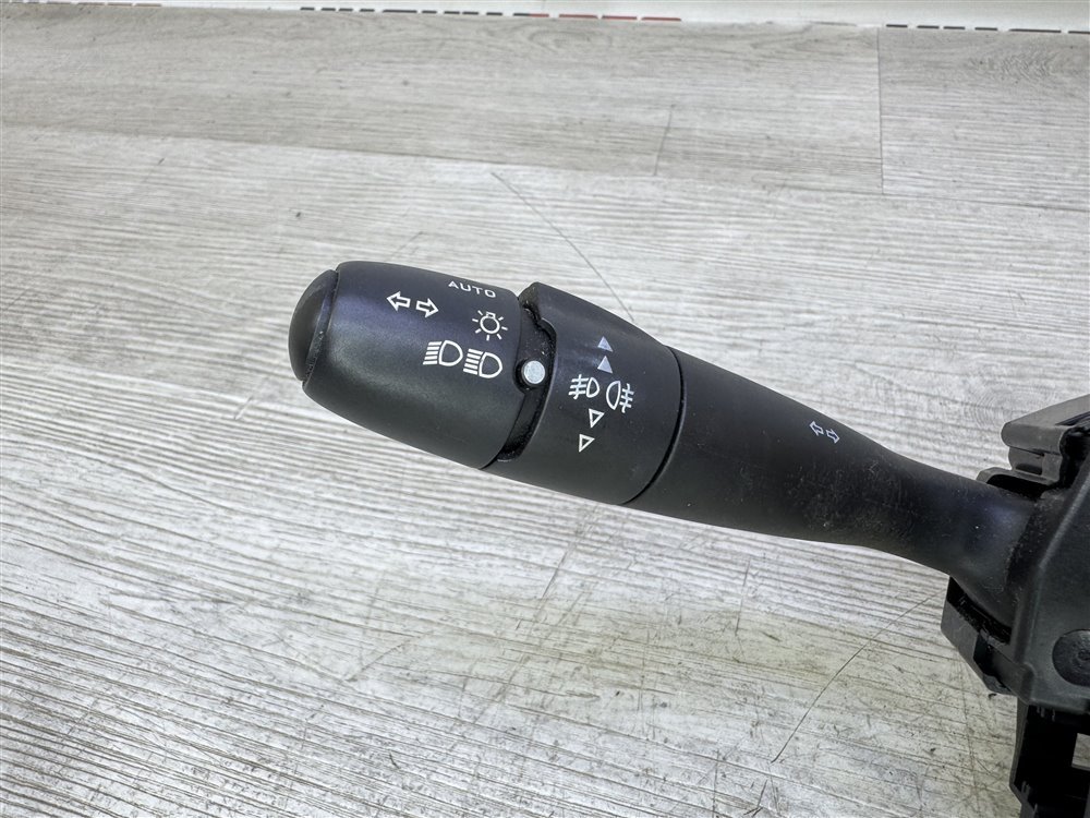 Подрулевой переключатель, 4000 рублей, Севастополь