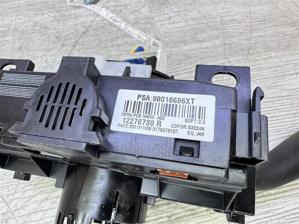 Подрулевой переключатель, 4000 рублей, Севастополь