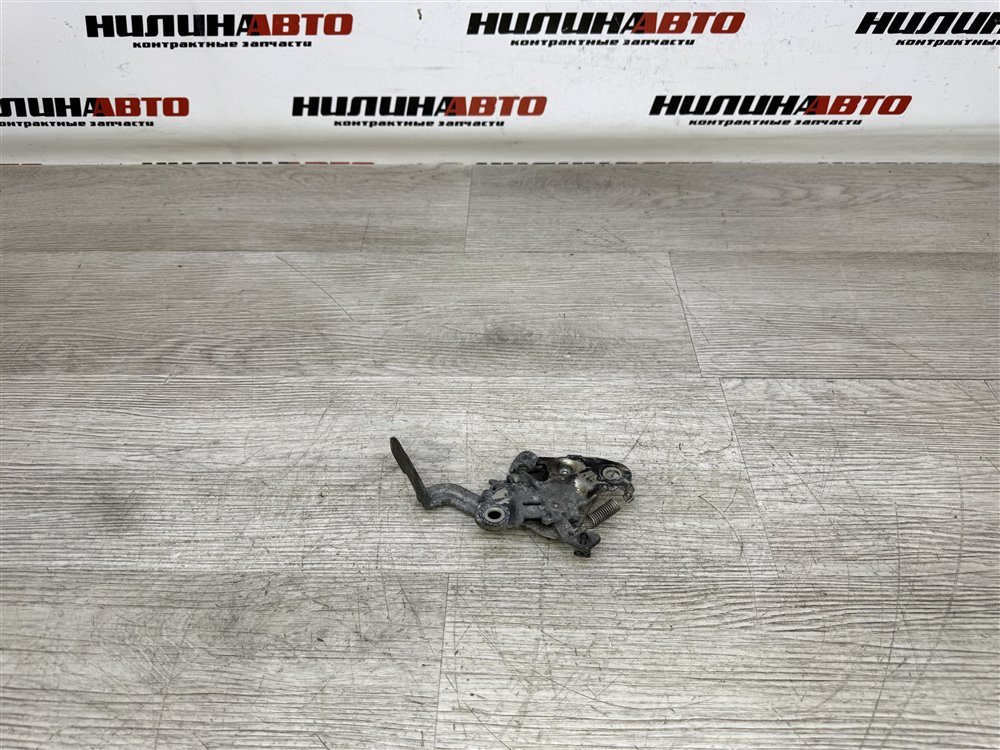 Замок капота, 900 рублей, Севастополь