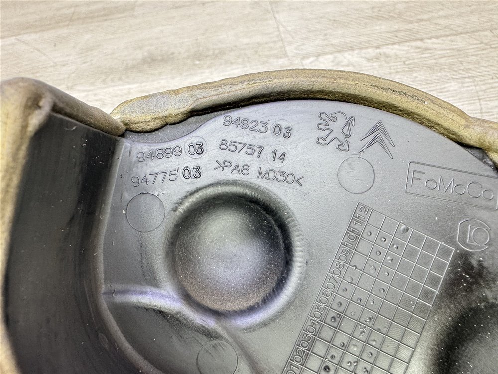 Кожух ГРМ, 500 рублей, Севастополь