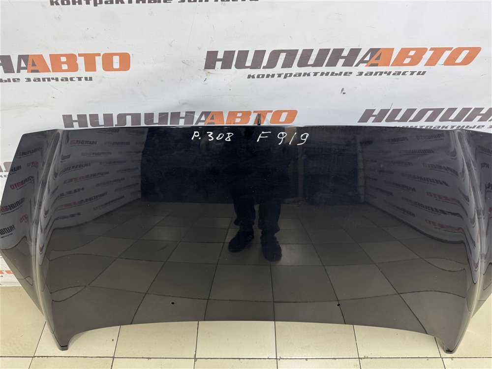 Капот, 14000 рублей, Севастополь