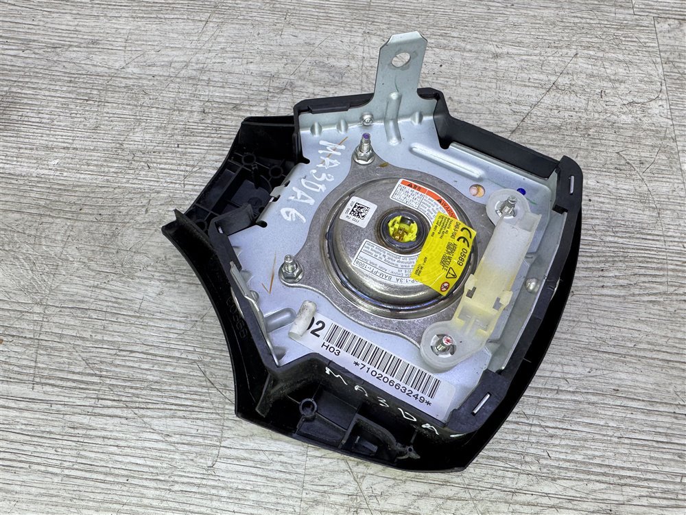 Подушка безопасности в руль, 2000 рублей, Севастополь