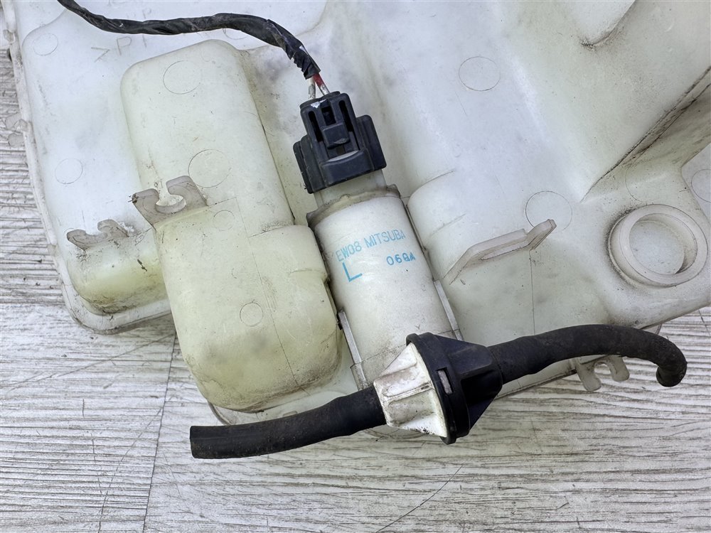 Бачок омывателя, 5000 рублей, Севастополь