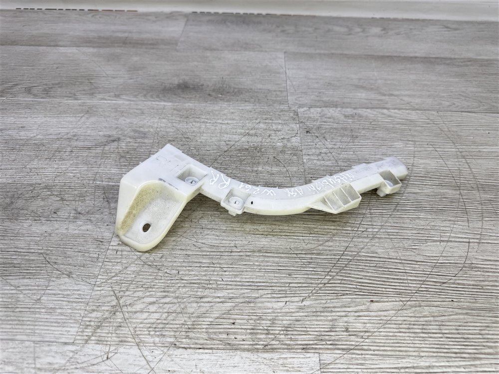 Кронштейн бампера, 1000 рублей, Севастополь