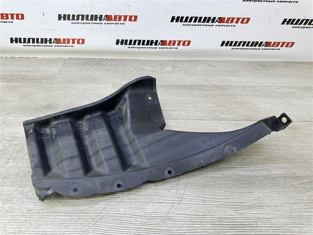 Подкрылок, 1000 рублей, Севастополь