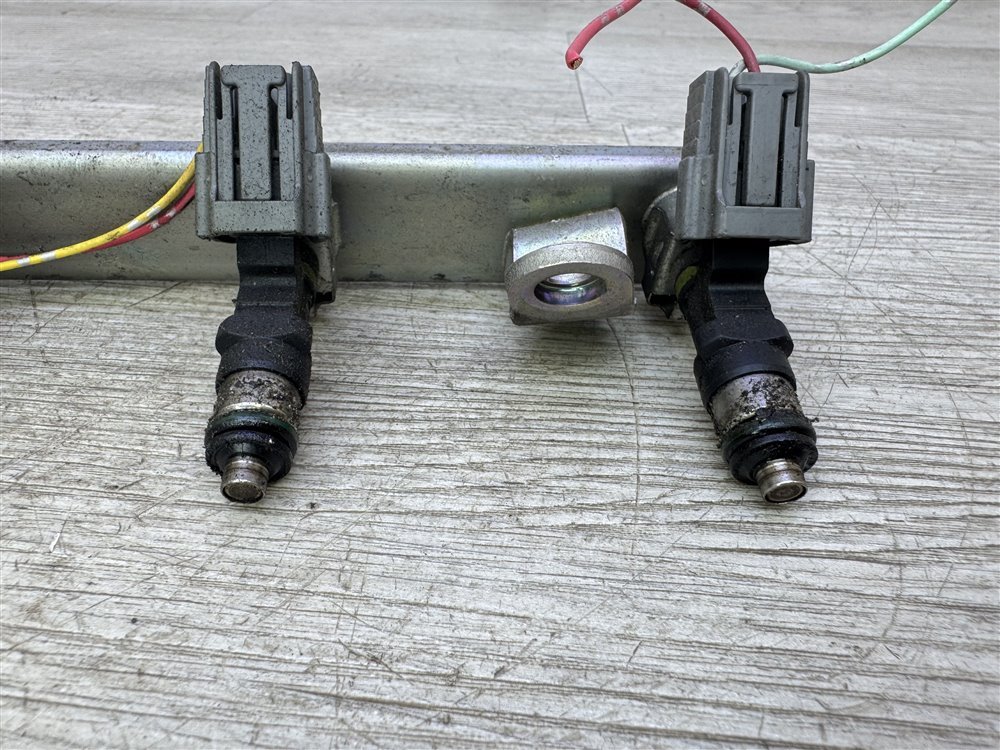 Рампа топливная, 2000 рублей, Севастополь