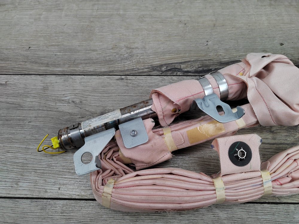 Подушка безопасности боковая, 5500 рублей, Москва