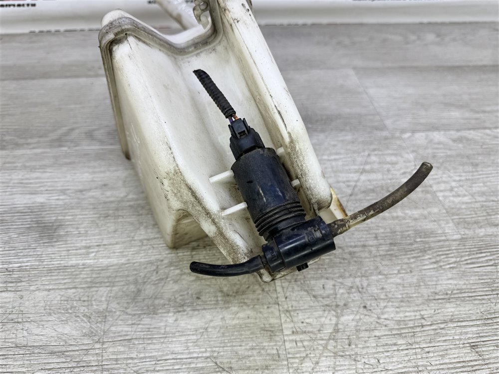 Бачок омывателя, 3000 рублей, Севастополь