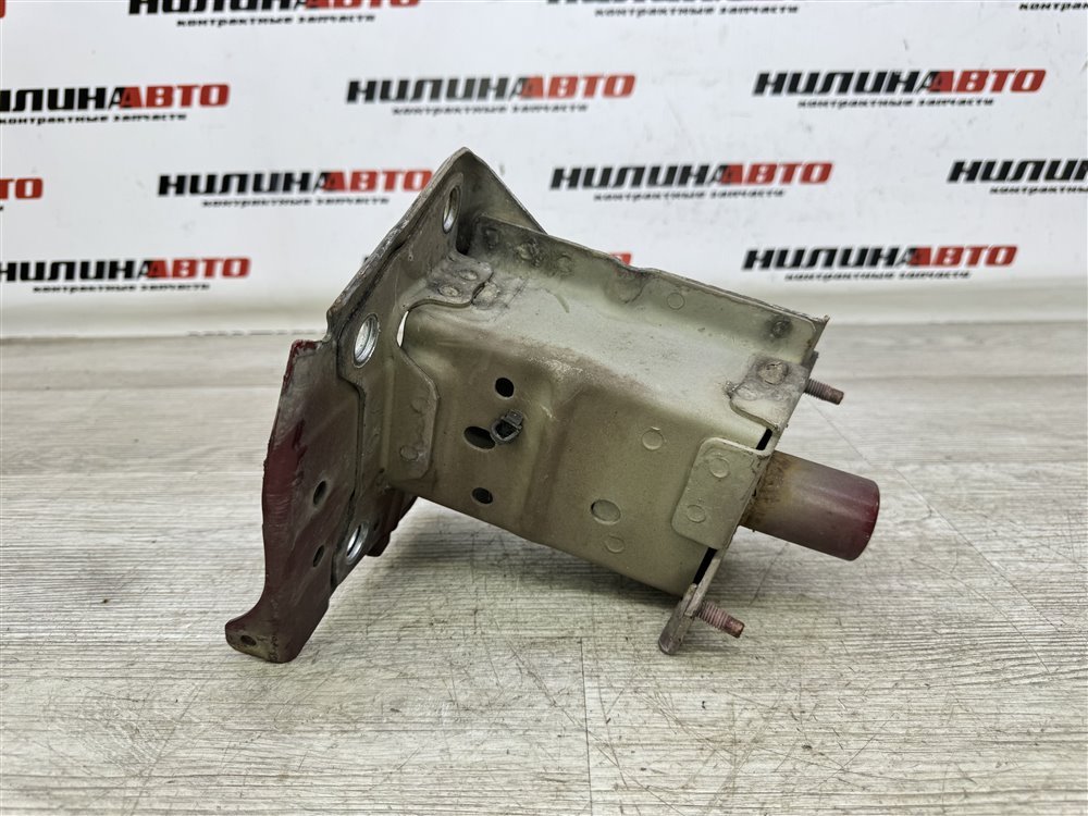 Кронштейн усилителя бампера, 6000 рублей, Севастополь