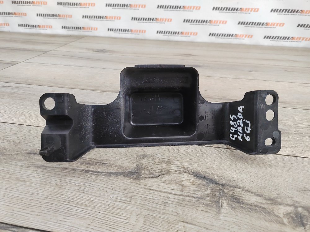 Накладка замка капота, 500 рублей, Москва