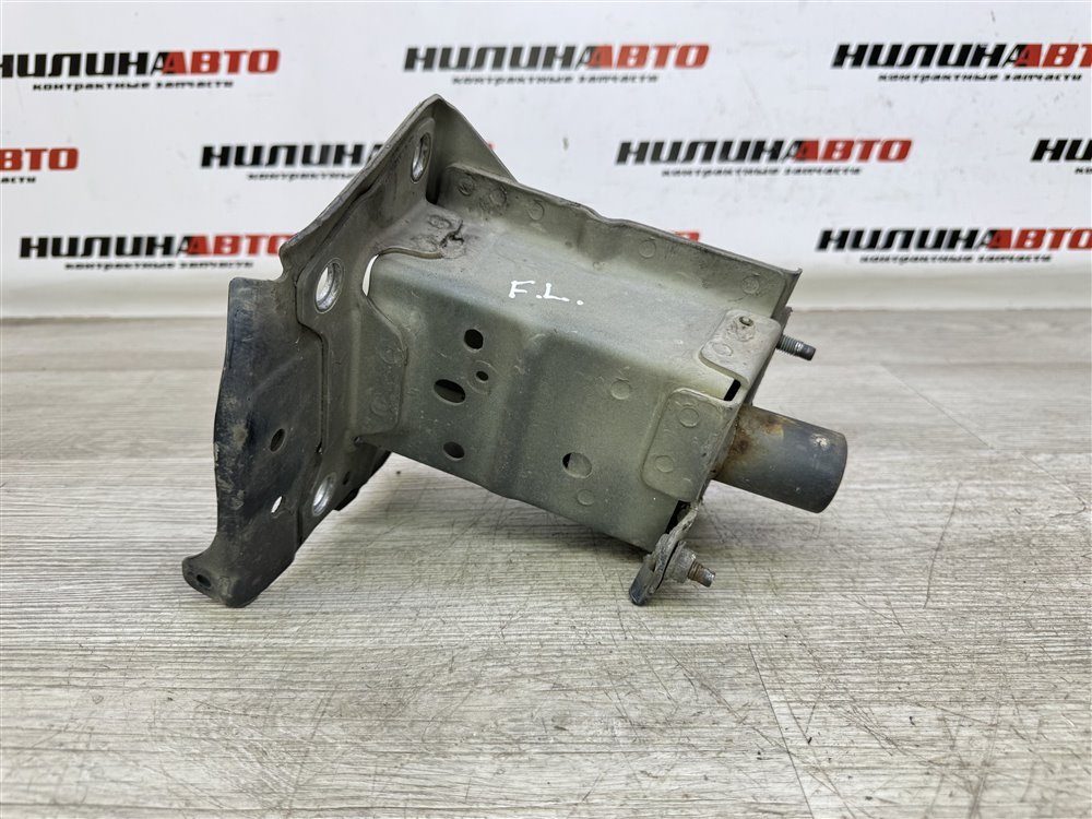 Кронштейн усилителя бампера, 5500 рублей, Севастополь