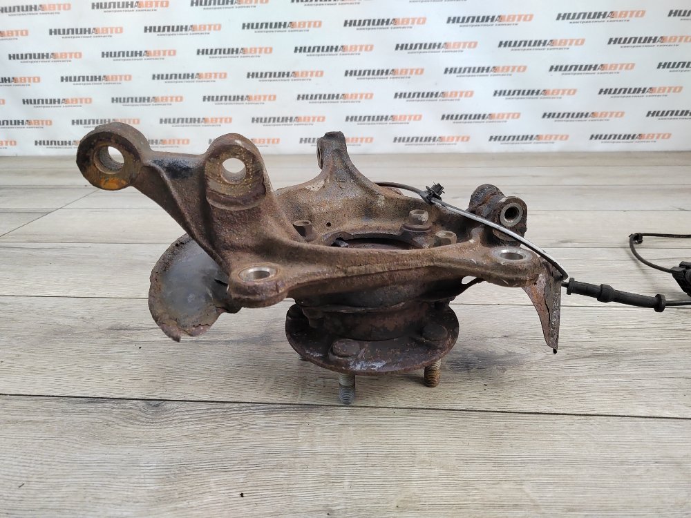 Кулак поворотный, 2000 рублей, Москва