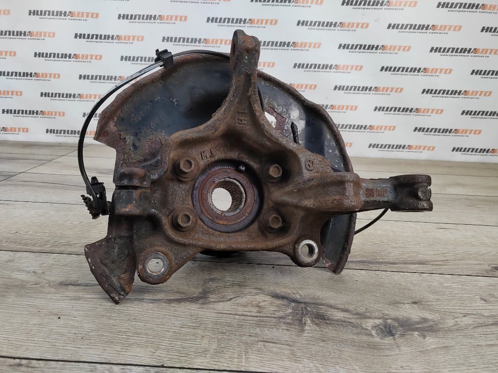 Кулак поворотный, 2000 рублей, Москва