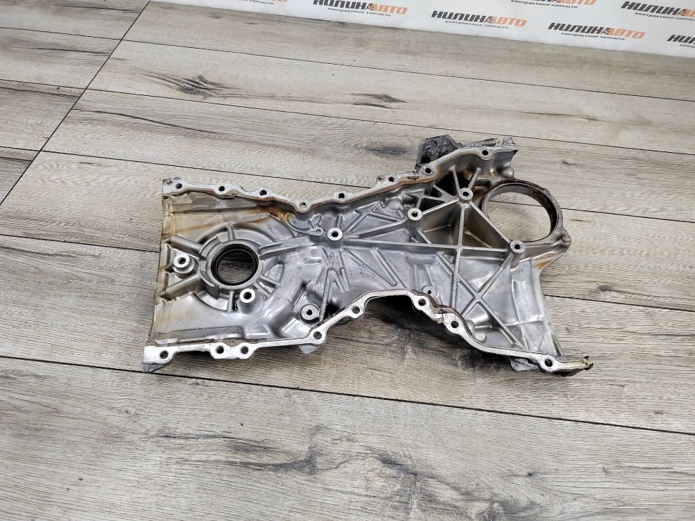 Крышка двигателя, 2000 рублей, Москва