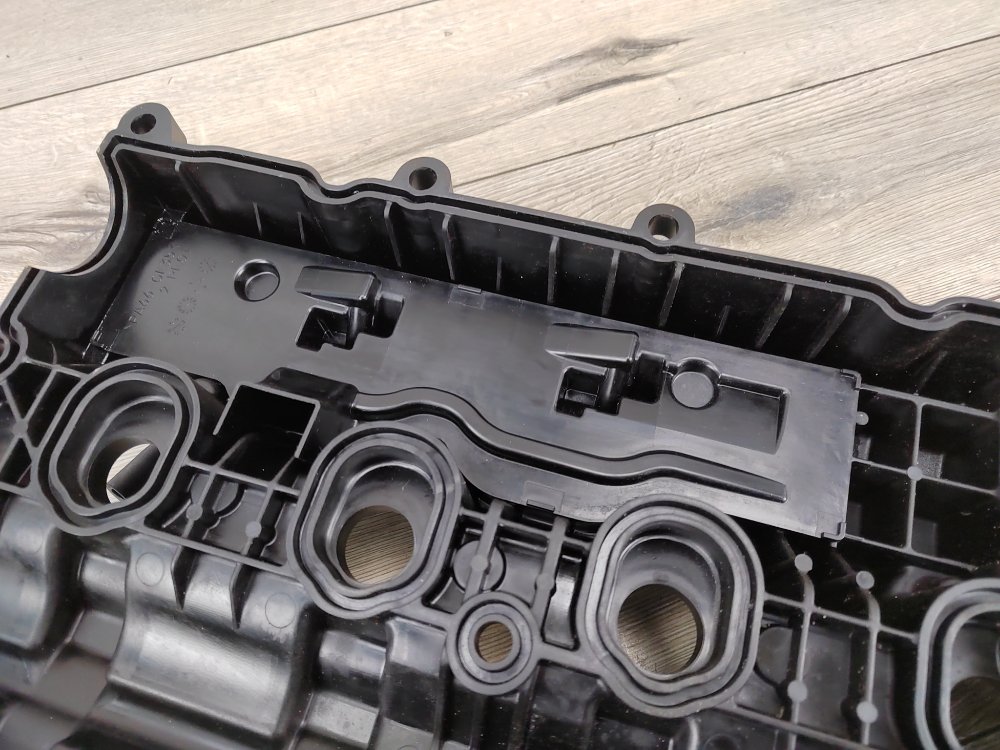 Крышка клапанная, 5000 рублей, Москва