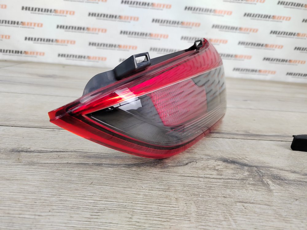 Фонарь в крышку багажника, 2000 рублей, Москва