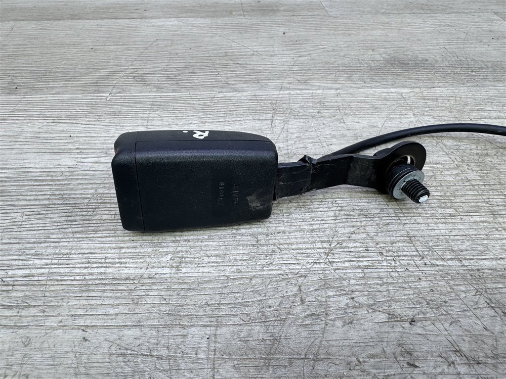 Замок ремня безопасности, 500 рублей, Севастополь