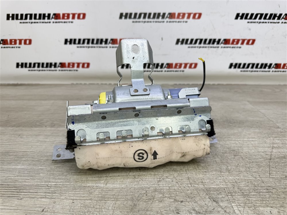 Подушка безопасности в торпедо, 2000 рублей, Севастополь