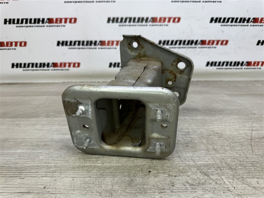 Кронштейн усилителя бампера, 2500 рублей, Севастополь