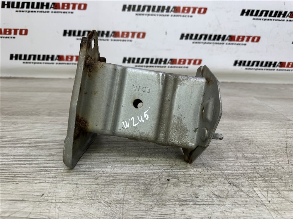 Кронштейн усилителя бампера, 2500 рублей, Севастополь