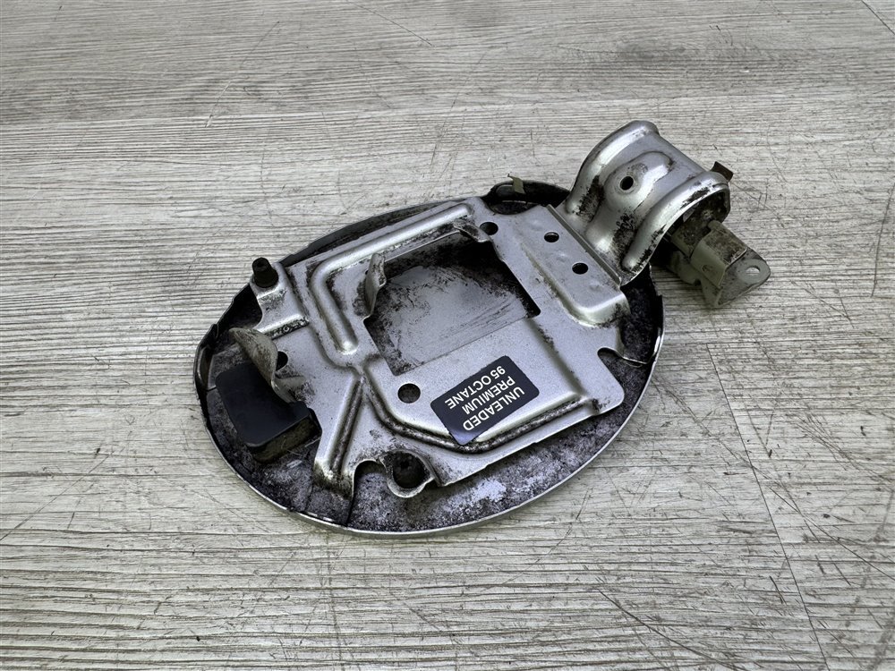 Лючок топливного бака, 500 рублей, Севастополь