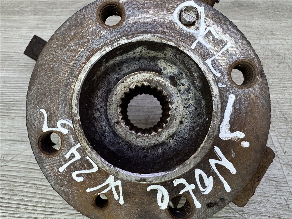 Кулак поворотный, 8500 рублей, Севастополь