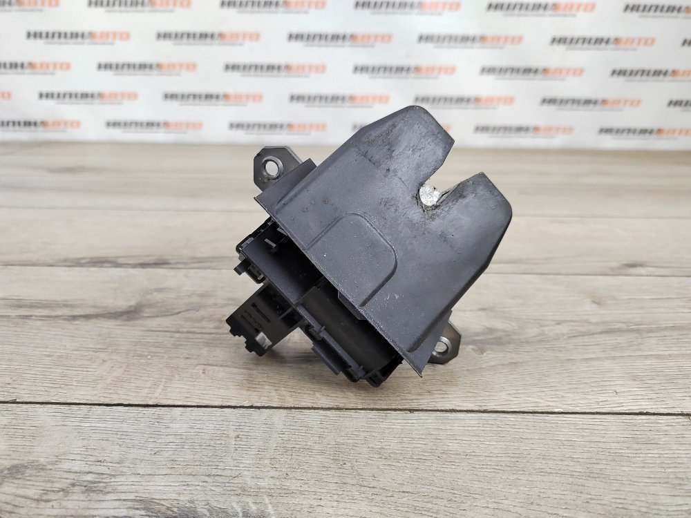 Замок крышки багажника, 2500 рублей, Москва