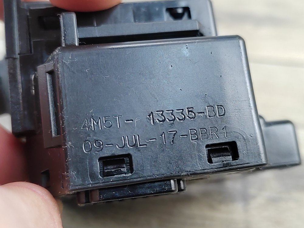 Переключатель подрулевой поворотников, 400 рублей, Москва