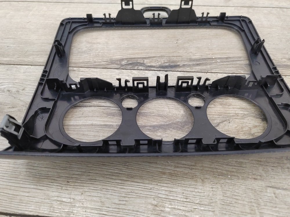 Рамка магнитолы, 2000 рублей, Москва