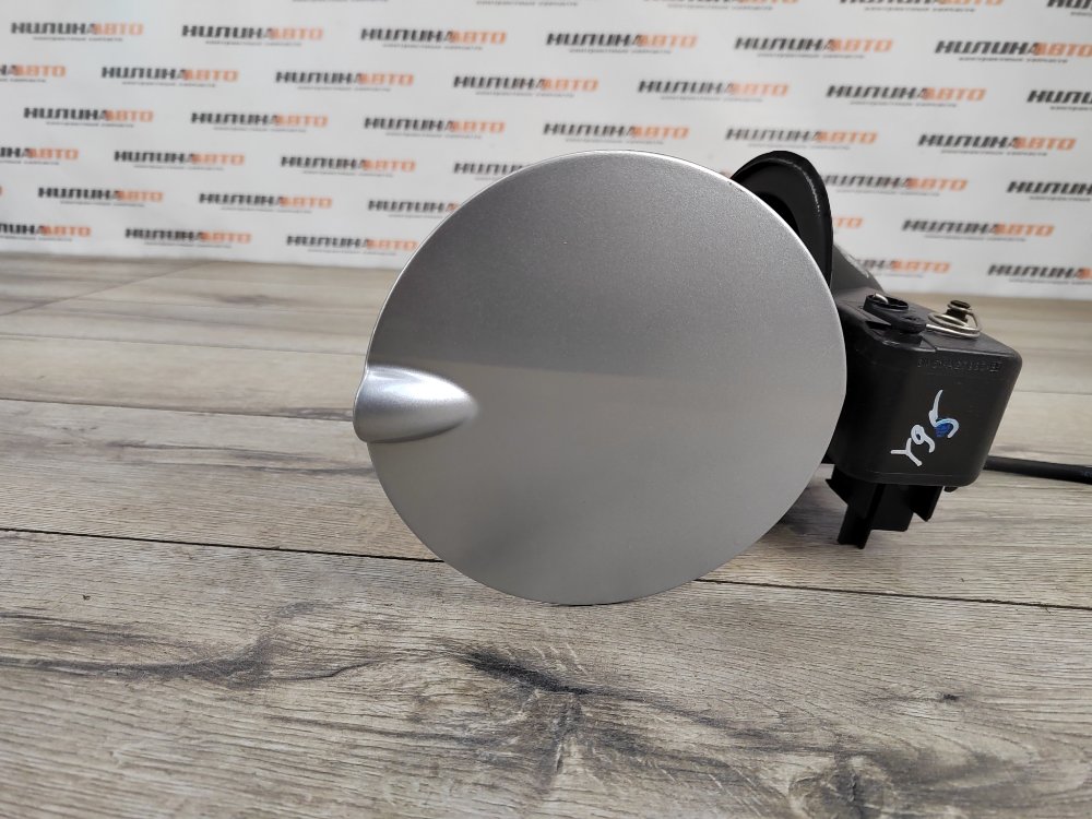 Лючок топливного бака, 1000 рублей, Москва