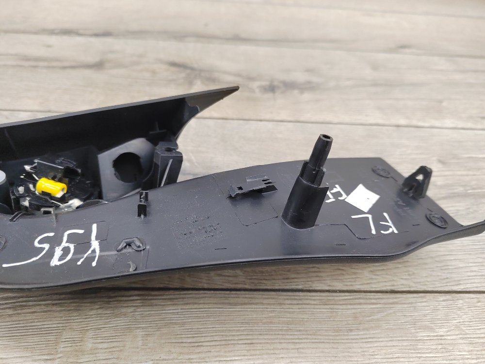 Накладка зеркала внутренняя, 500 рублей, Москва