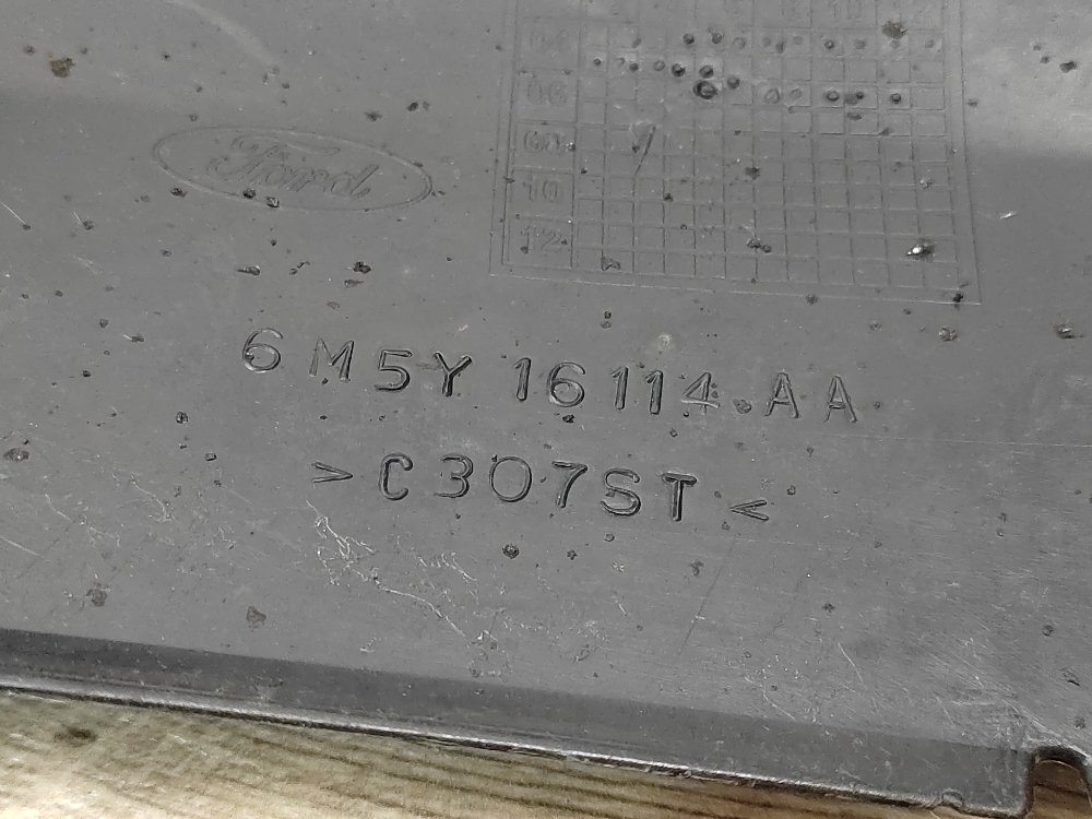 Подкрылок, 2000 рублей, Москва