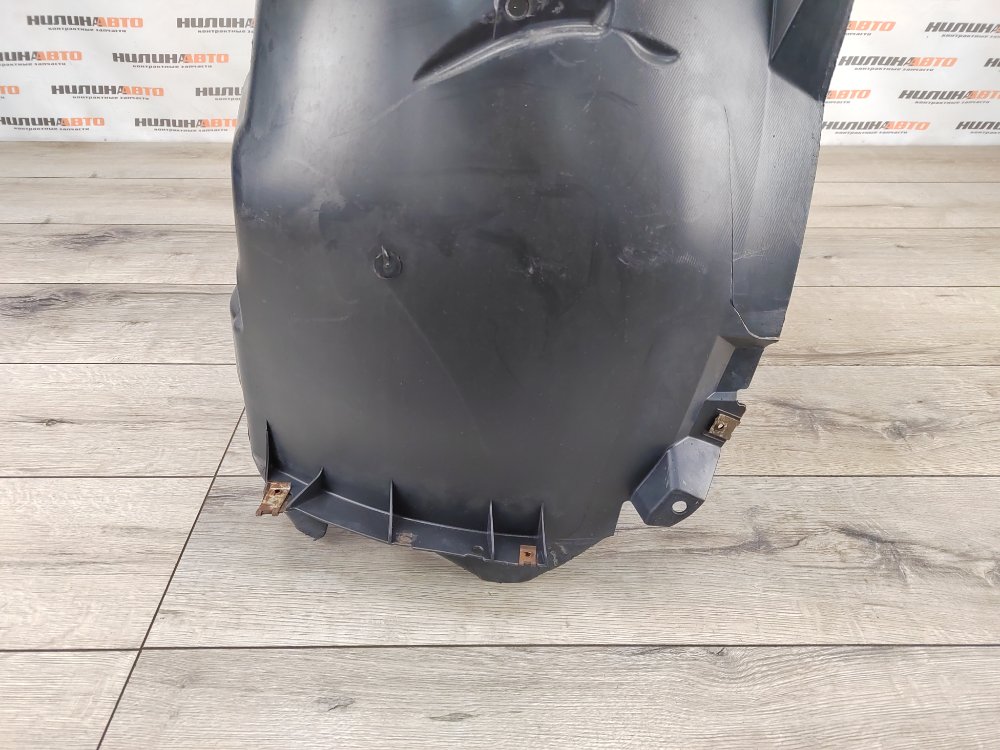 Подкрылок, 500 рублей, Москва