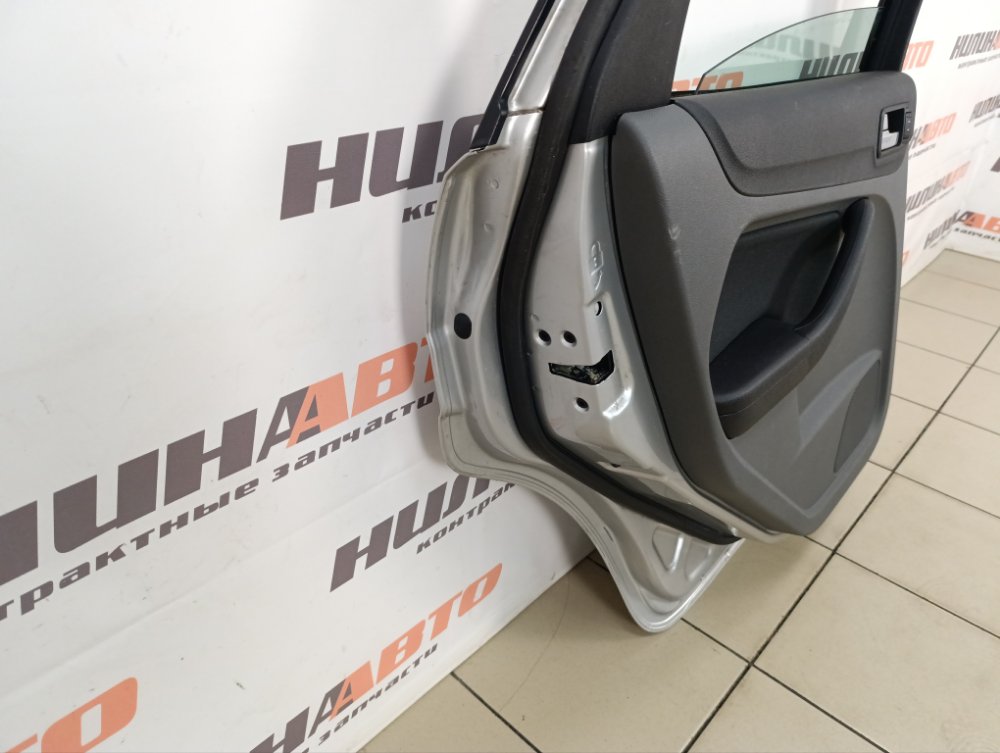 Дверь, 4000 рублей, Москва