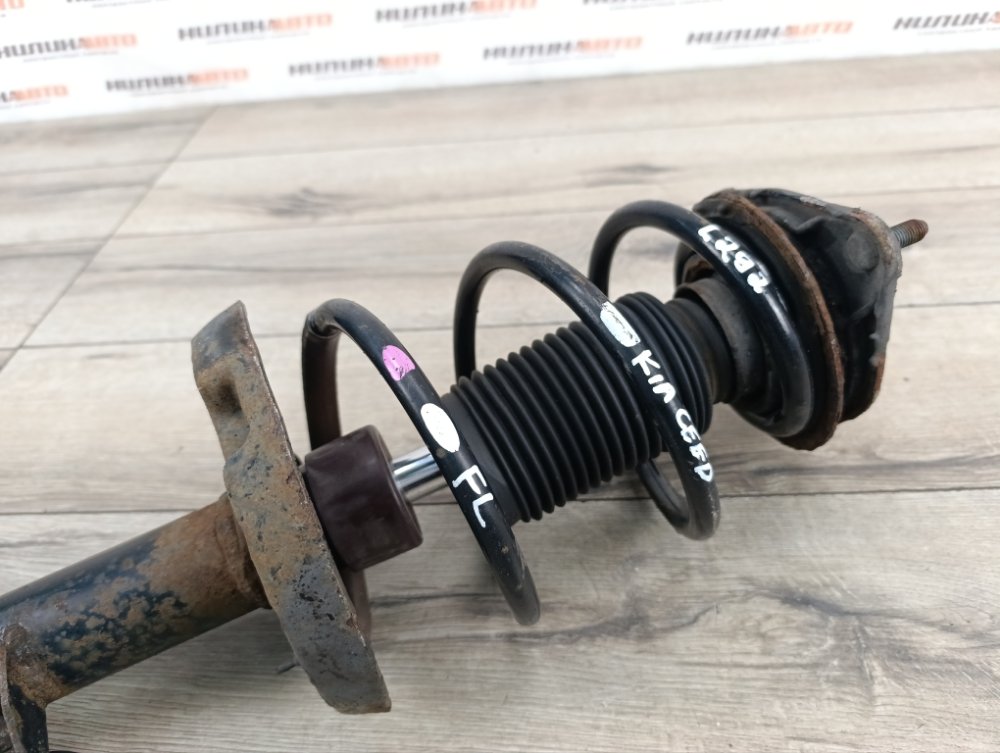 Амортизатор, 2000 рублей, Москва