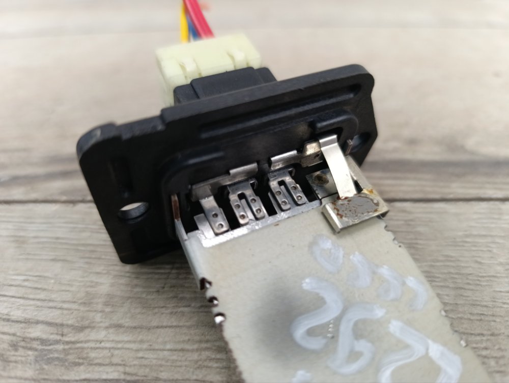 Резистор печки, 500 рублей, Москва